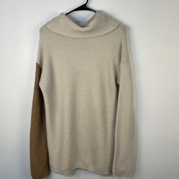 Cowl Turtleneck oversized long colorblock fuzzy knit sweater soft size medium - Picture 9 of 12